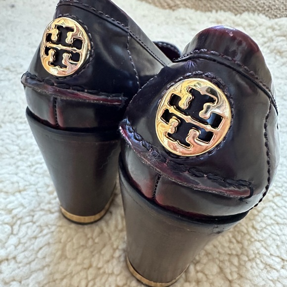 Tory Burch Dark Brown Loafers - Picture 10 of 10
